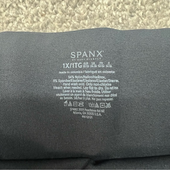 Spanx Leggings Womens 1X Blue Black Geometric Seamless Mid Rise Pull-On Nylon - Picture 6 of 7